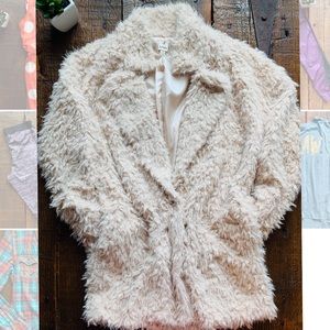 Sherpa Jacket NWOT - Medium